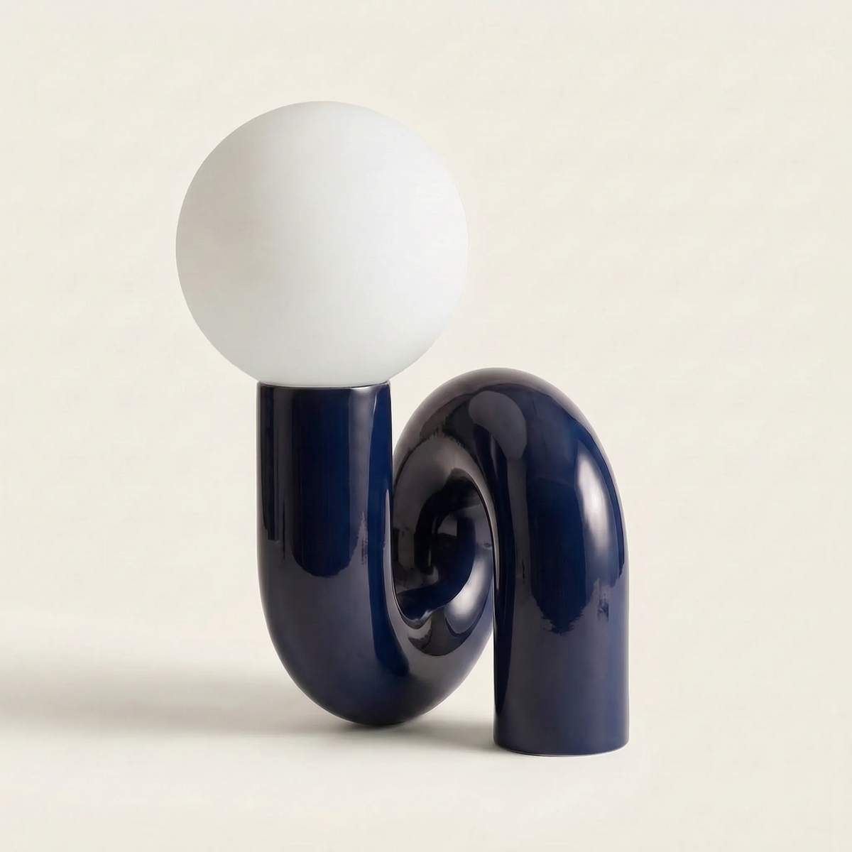 LuminaLoop - Modern Bedside Table Lamp