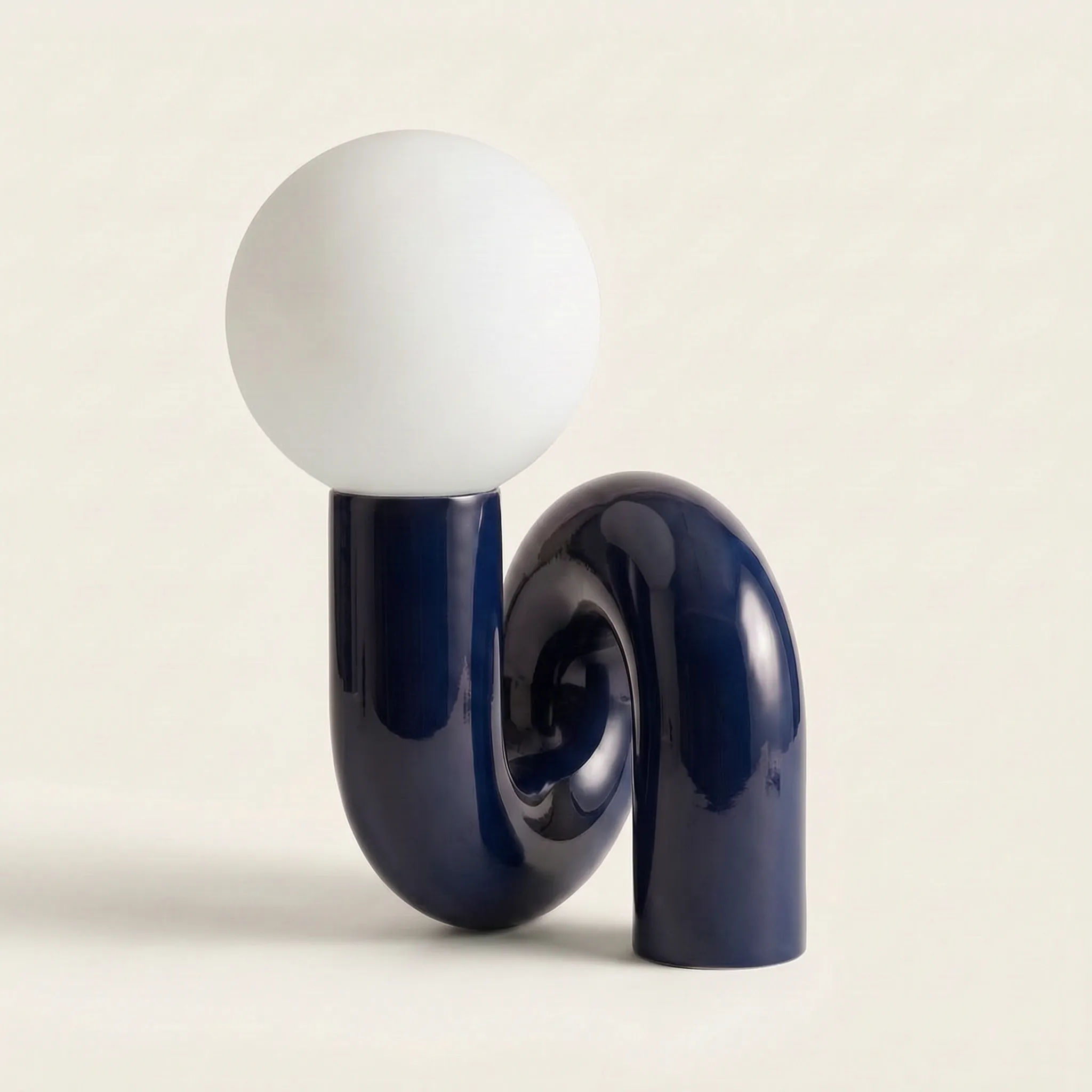 LuminaLoop - Modern Bedside Table Lamp