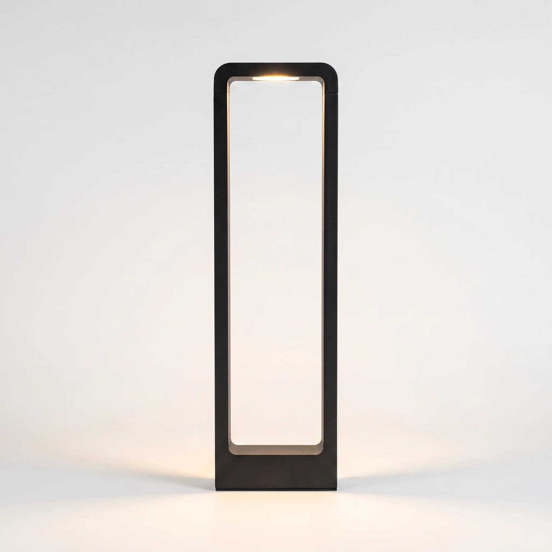 Vektor - Modern Minimalist Led Pathway Light